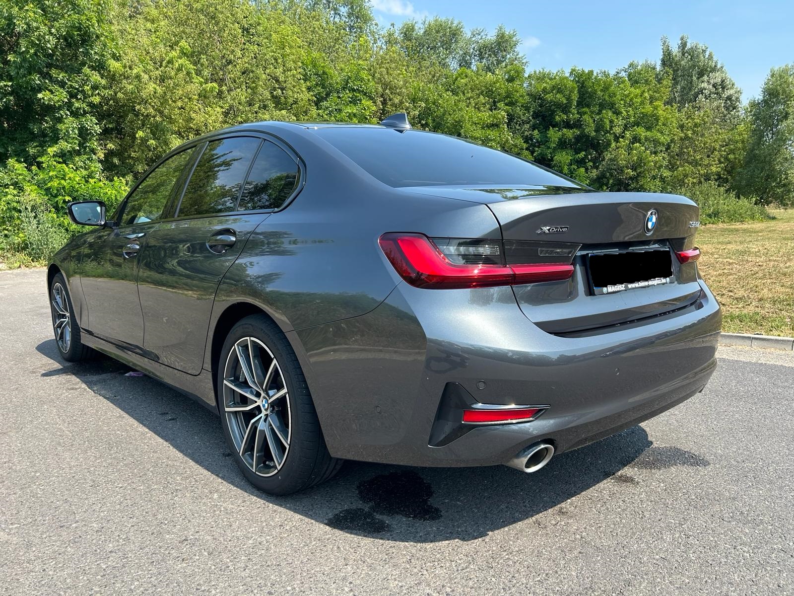 BMW 320d X-Drive Sportline photo 2